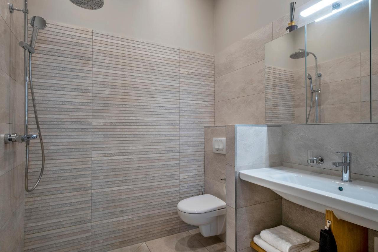 Escale Rochelaise B&B, Spa Bain Nordique Et Sauna Tonneau La Rochelle  Luaran gambar